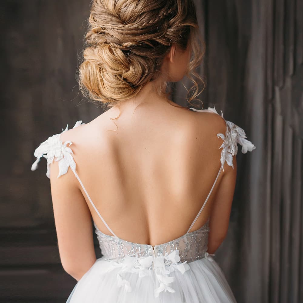 ブライダルボディカバーメイクで大切な１日を創りましょう